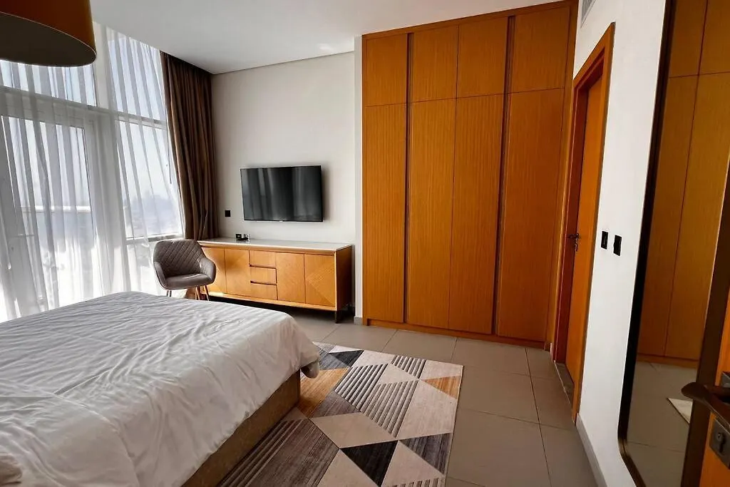 Apartment In Novotel Jvt Hotel Comfort For 4 Guests Dubai