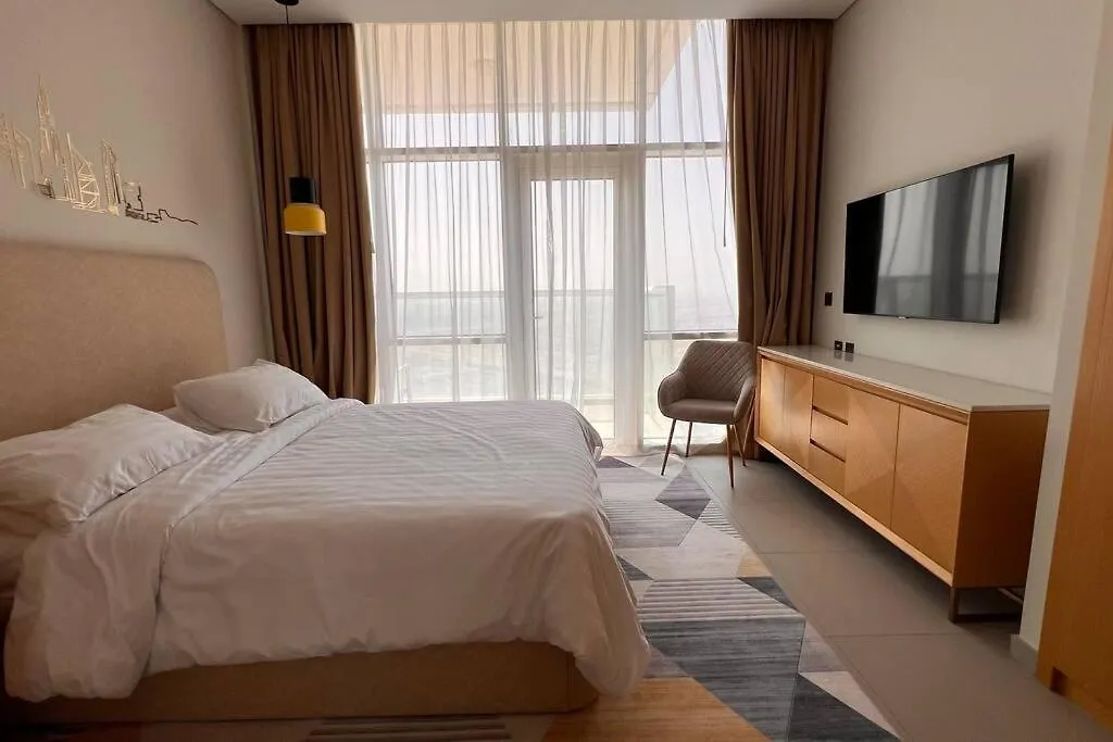 Apartment In Novotel Jvt Hotel Comfort For 4 Guests Dubai